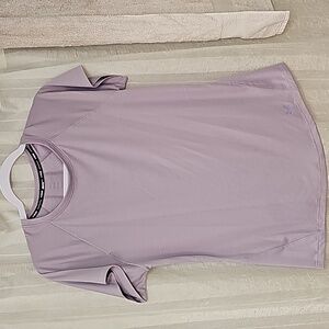 Under Armour short sleeve shirt